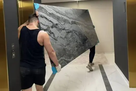 Подъём широкоформатной плитки на этаж